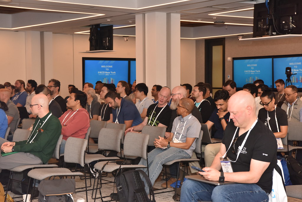 Group of attendees at KCD New York 2024 event